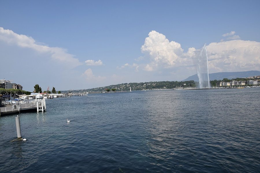 Le Jet d'Eau et la rade de Genève